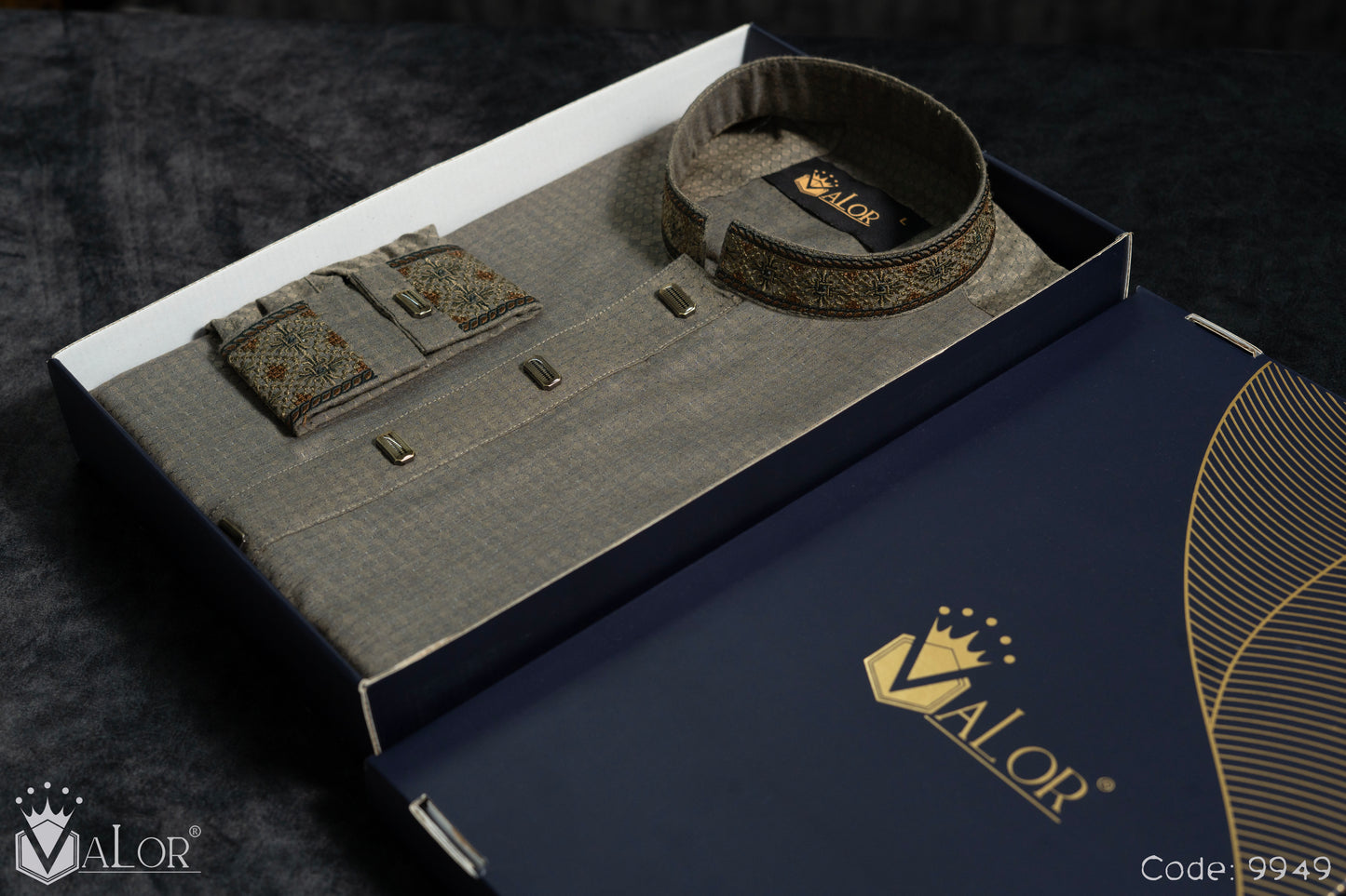 Luxury Panjabi (9949)