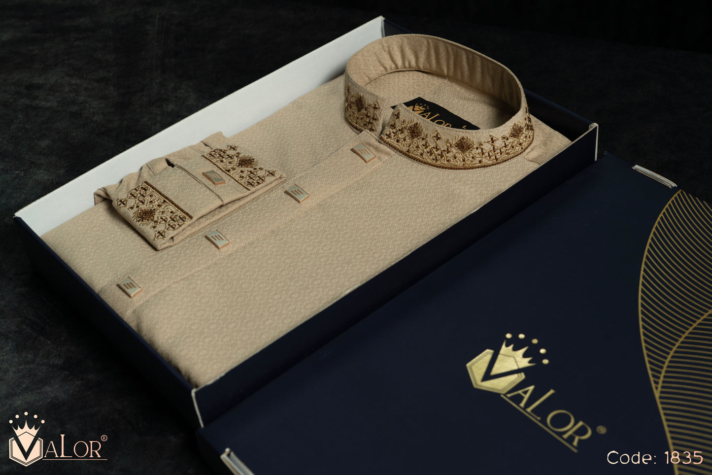 Elegance Panjabi (1835)