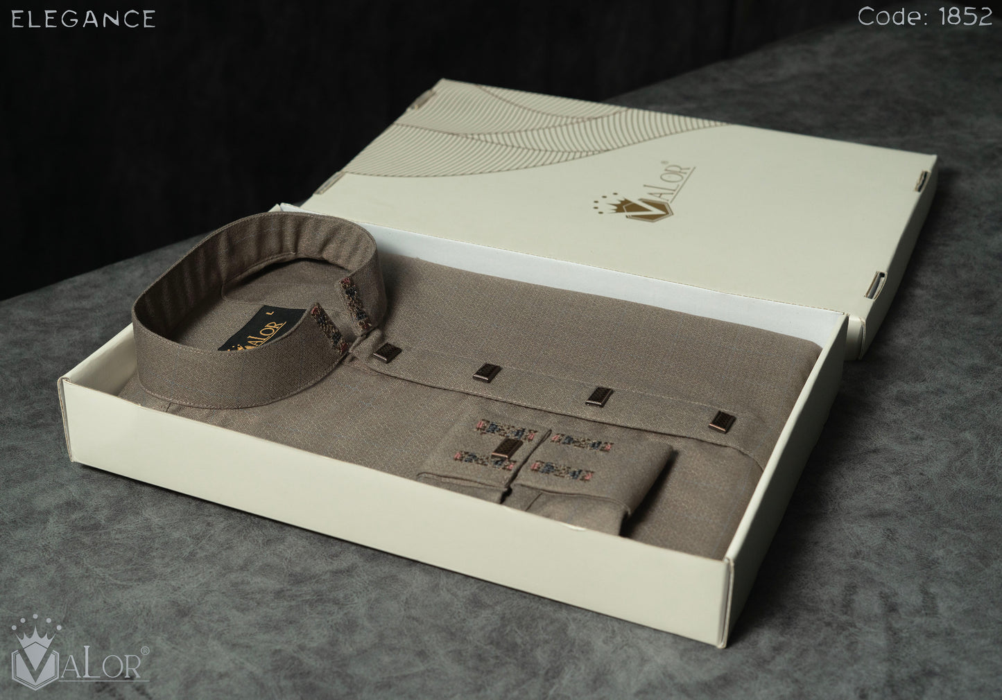 Elegance Panjabi (1852)