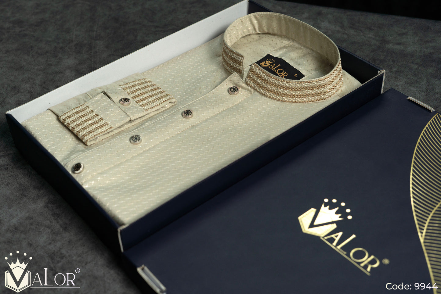 Luxury Panjabi (9944)